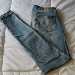 Levi's light blue jeans